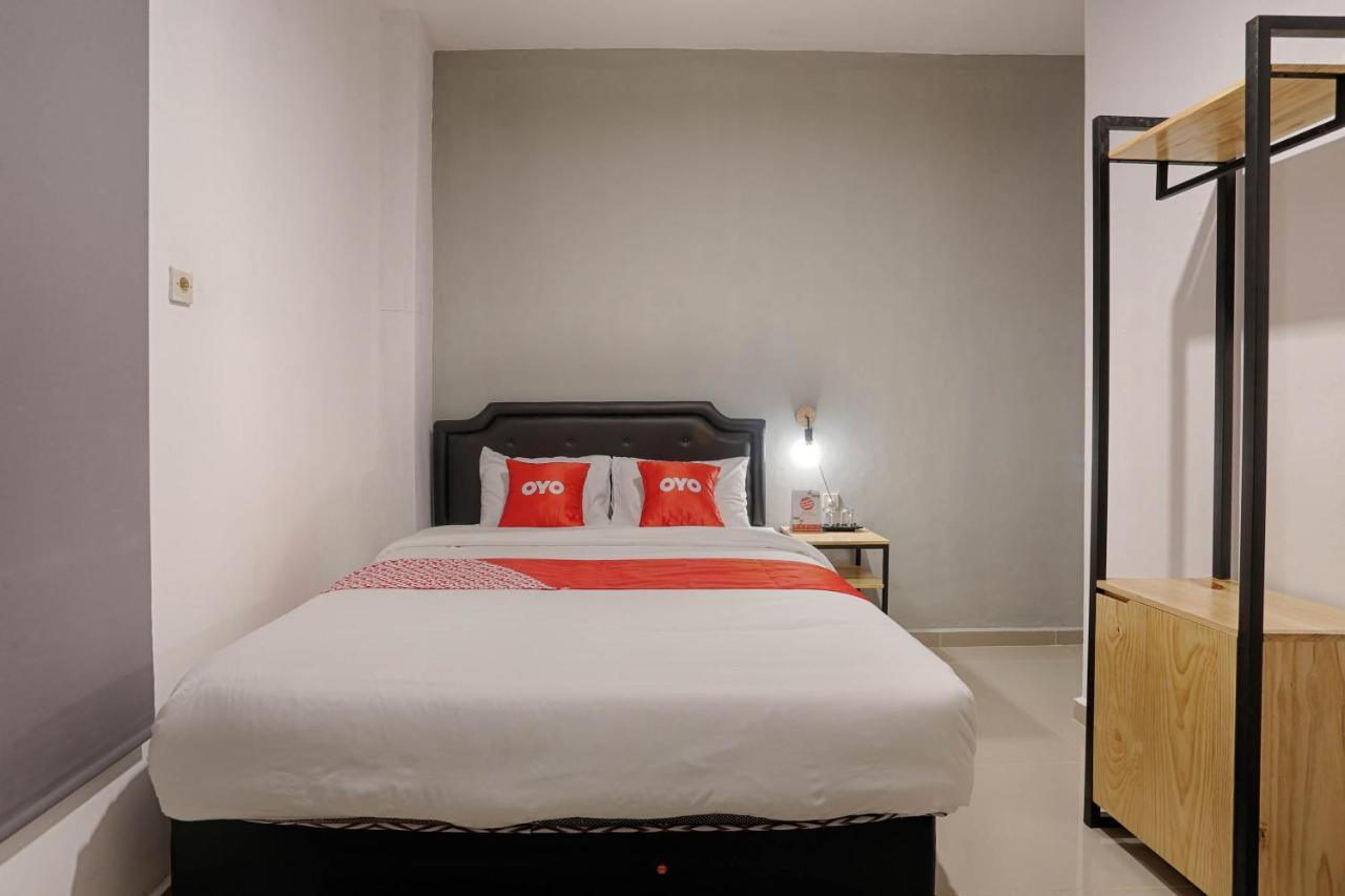 Safara Guesthouse Syariah Semarang Ngoại thất bức ảnh