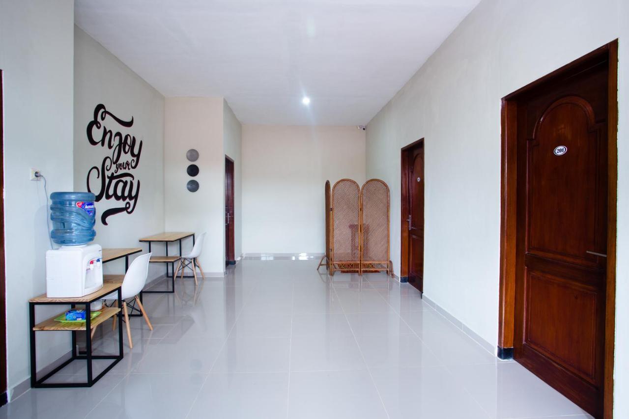 Safara Guesthouse Syariah Semarang Ngoại thất bức ảnh